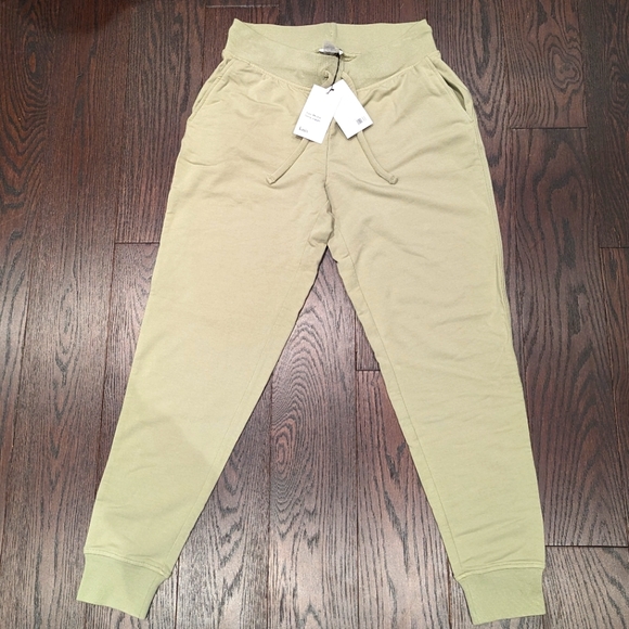 Knix "Good to Go" Jogger - Picture 1 of 8